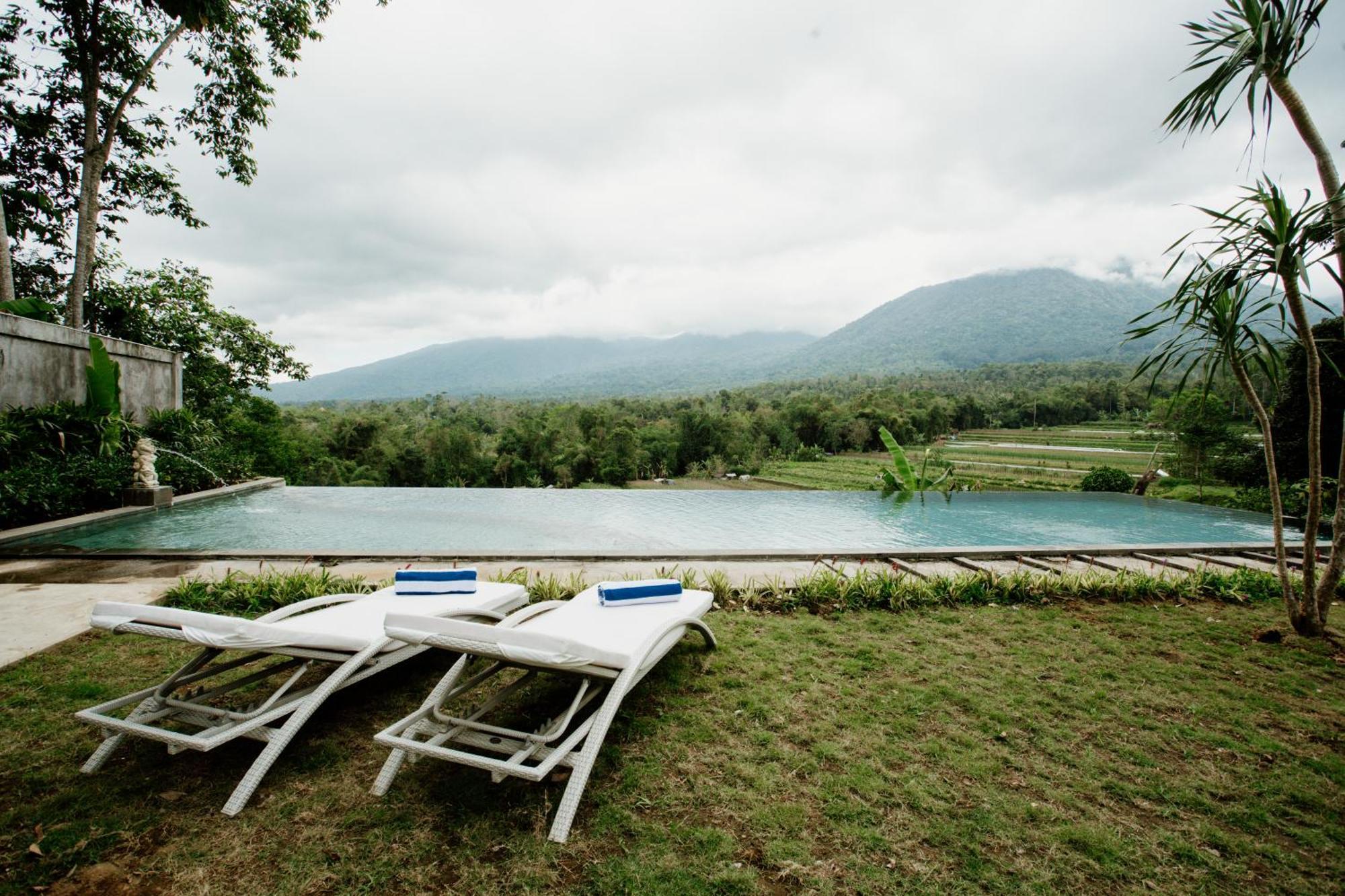 Angseri Villas Tabanan  Luaran gambar