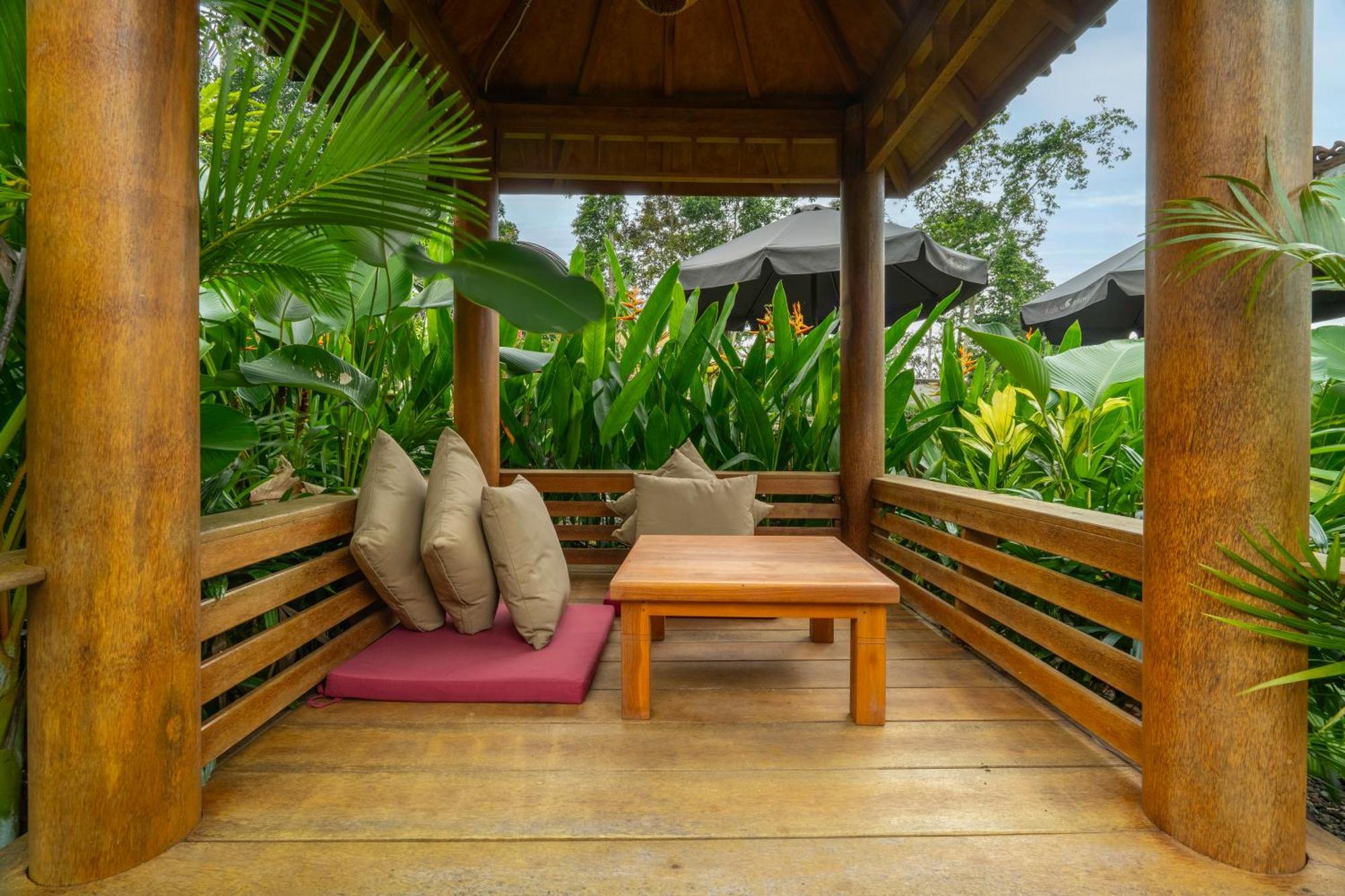 Angseri Villas Tabanan  Luaran gambar