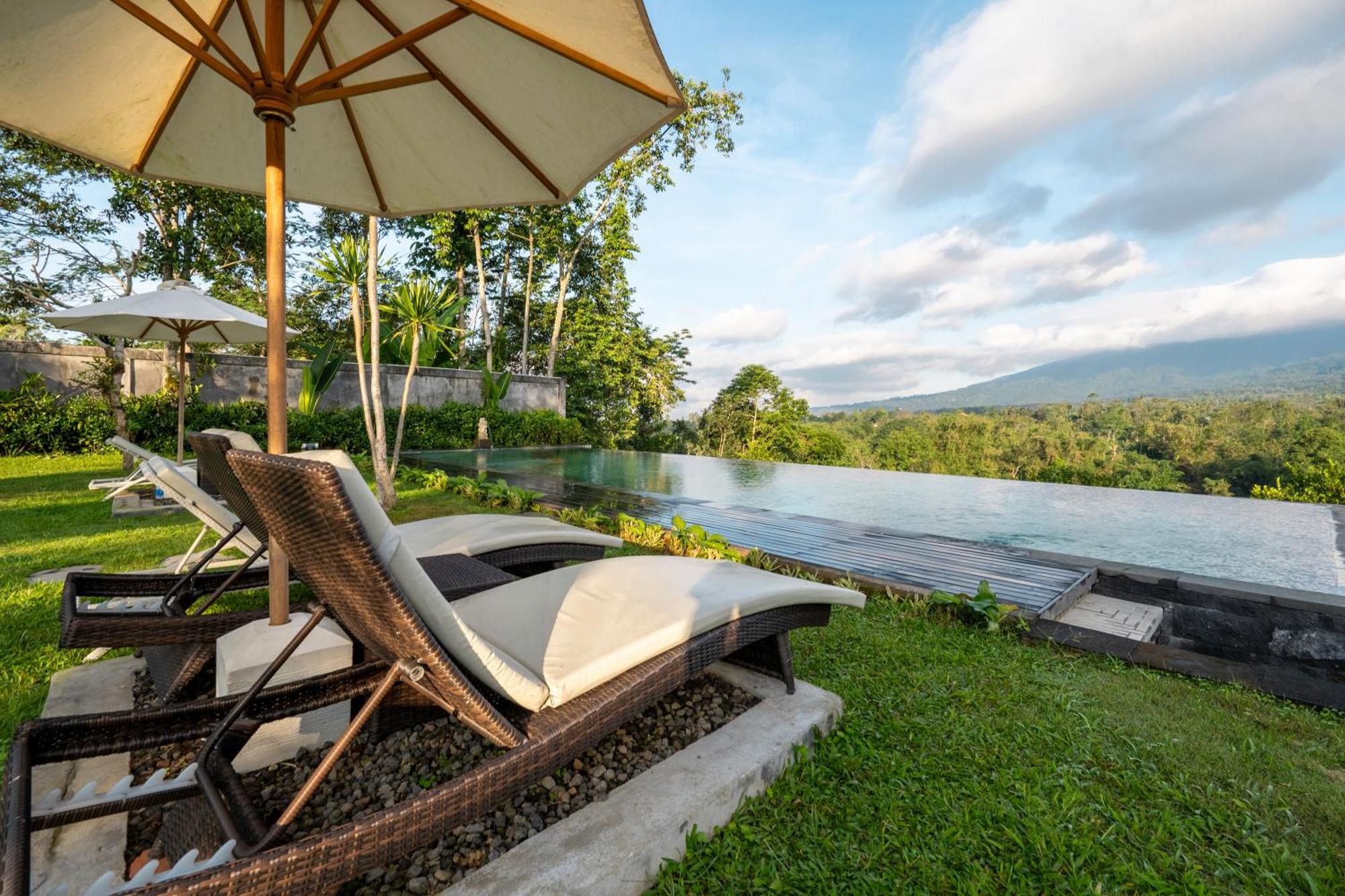 Angseri Villas Tabanan  Luaran gambar
